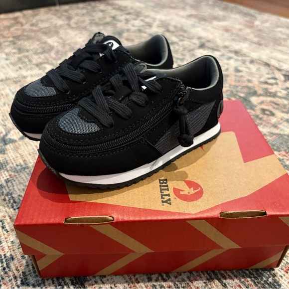 NEW Billy adaptive tennis shoes, toddler 9 - Picture 1 of 6